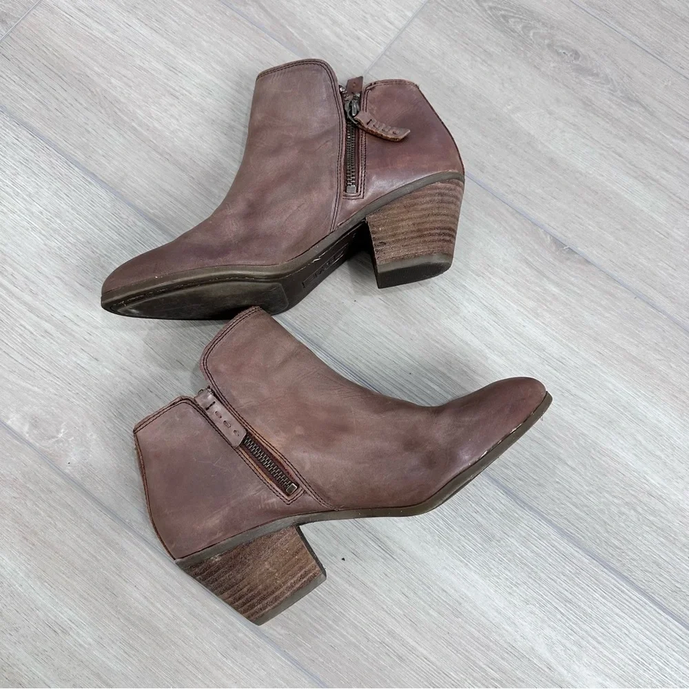Women's Brown Leather Ankle Booties with Side Zip